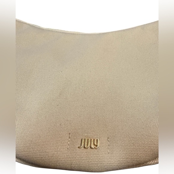 July Everyday Crescent Bag in Color Natural - Picture 5 of 9